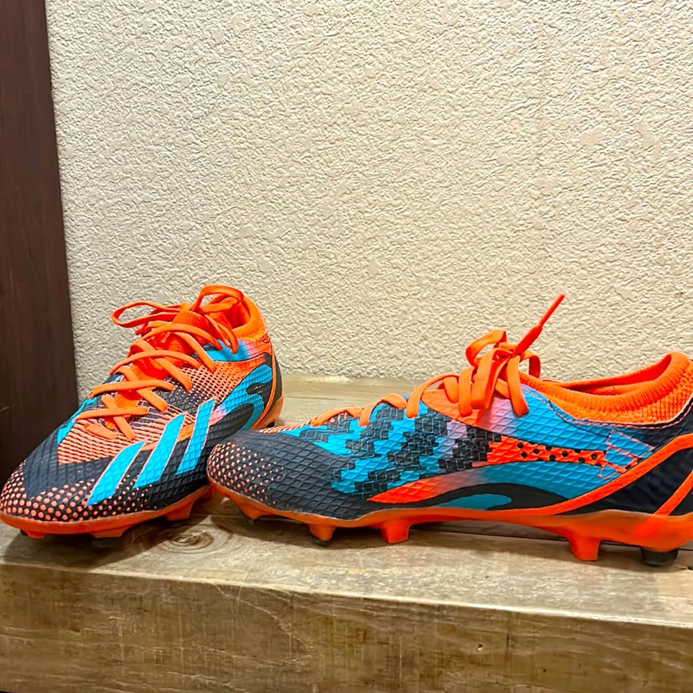 Boys Messi adidas soccer cleats